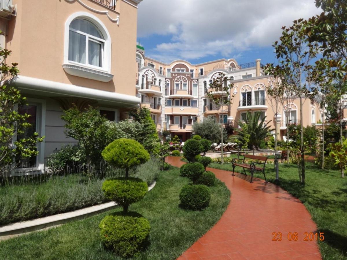 Melia 8 Grand